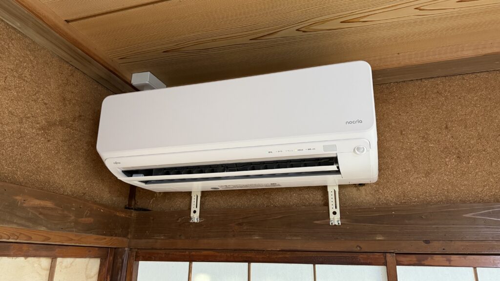 エアコン取り付け