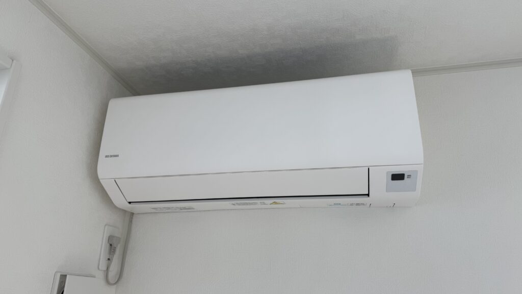 エアコン取り付け